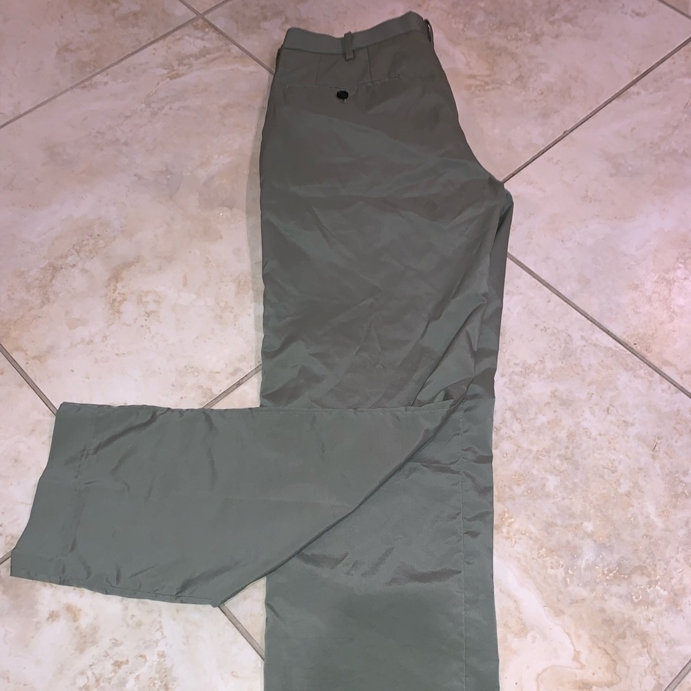 Green Uniqlo Adam Scott Golf Pant